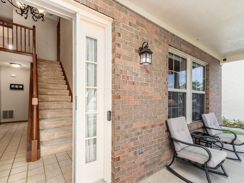 615 Rambling Brook Drive, Pickerington, OH 43147 Photo 9