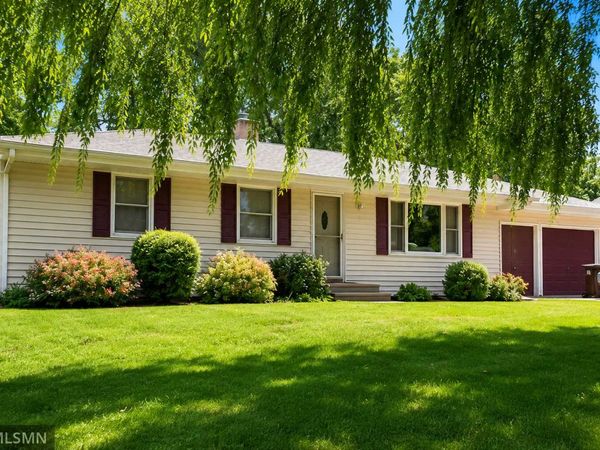 13113 Irving Avenue S, Burnsville, MN 55337