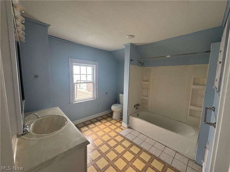 4230 Valleyview Boulevard, Ashtabula, OH 44004 Photo 7