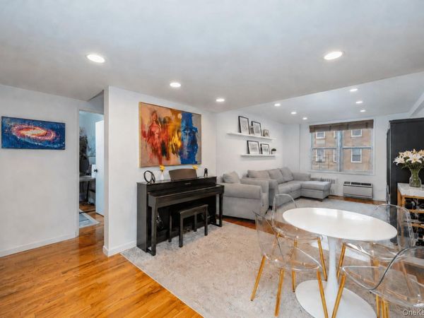3185 Crescent Street , Unit 215, Astoria, NY 11106