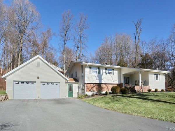 9 Charlotte Drive , Spring Valley, NY 10977