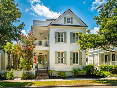 229 N Shelmore Boulevard, Mount Pleasant, SC 29464