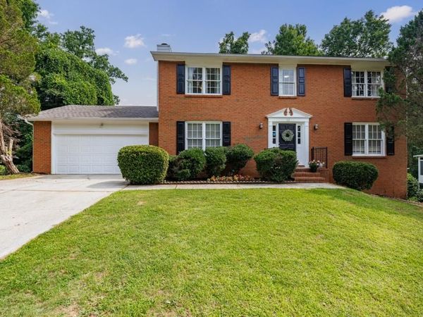 861 Lagoon Court , Stone Mountain, GA 30083