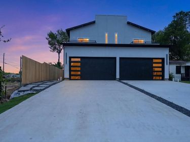 520 & 522 Woodbine Avenue, Dallas, TX 75203
