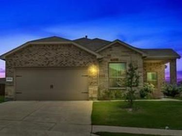 9752 New Bern Drive, Fort Worth, TX 76108