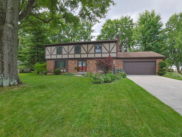 8001 Deershadow Lane, Montgomery, OH 45242
