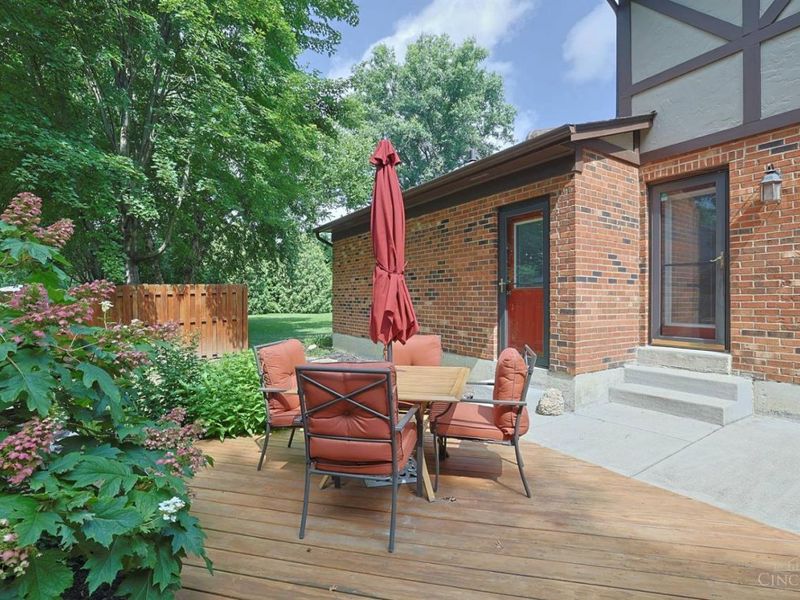 8001 Deershadow Lane, Montgomery, OH 45242 Photo 35