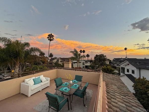1100 Pine St, Coronado, CA 92118