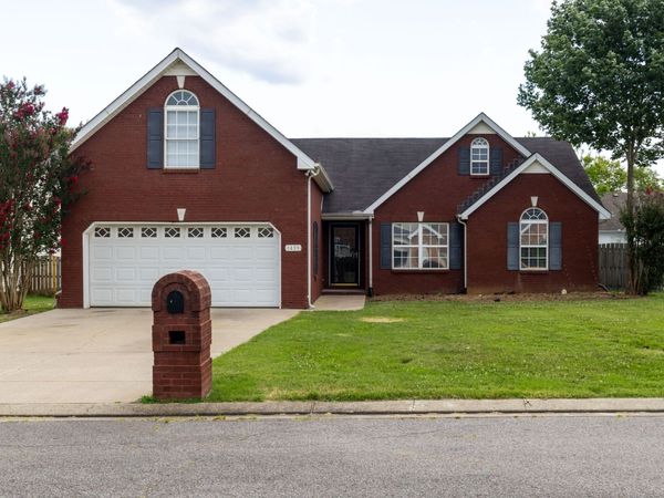 1439 Antebellum Dr , Murfreesboro, TN 37128