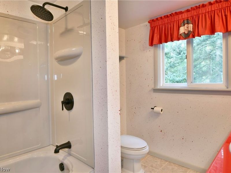 9957 Warren Meadville, Kinsman, OH 44428 Photo 24