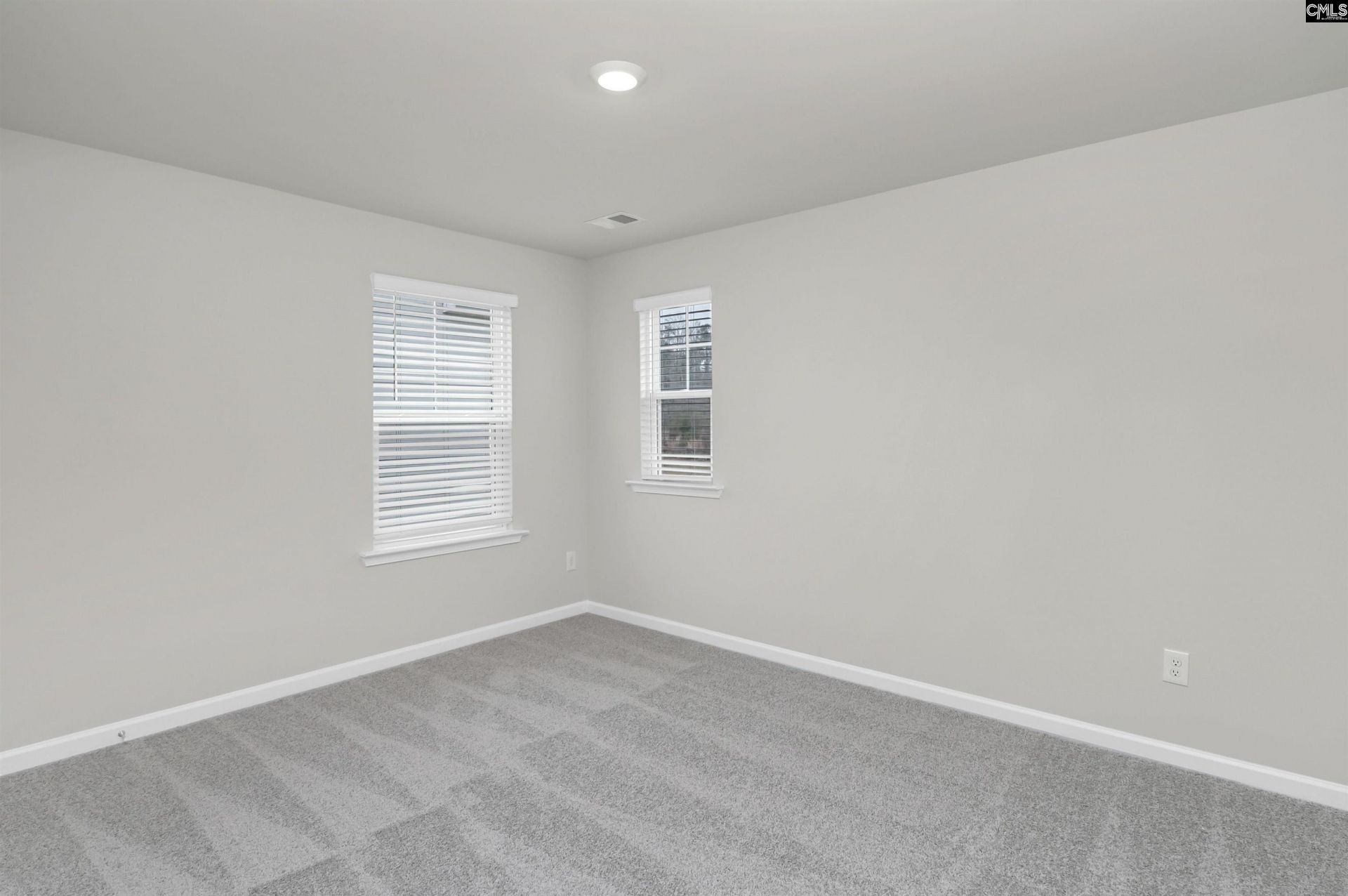 257 Roundtree Road Photo 32