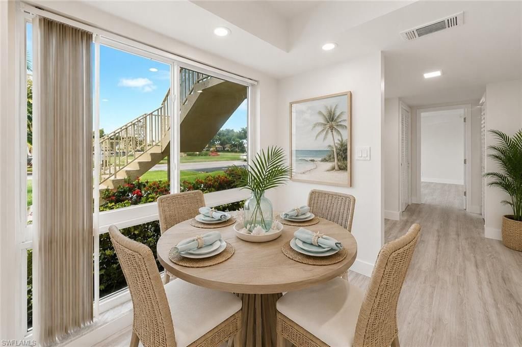 379 Palm Dr, Unit 3, Naples, FL 34112 Photo