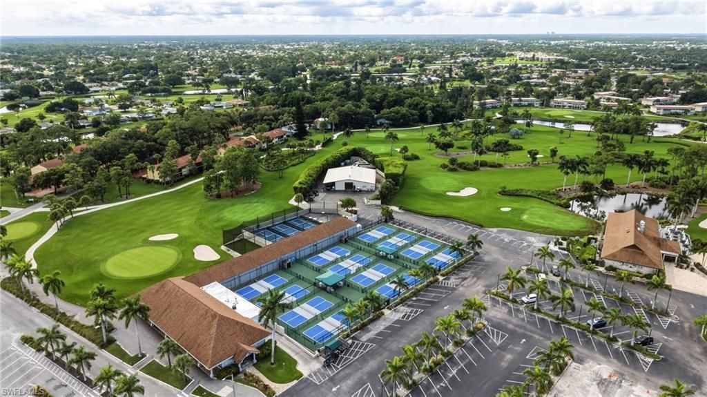 379 Palm Dr, Unit 3, Naples, FL 34112 Photo
