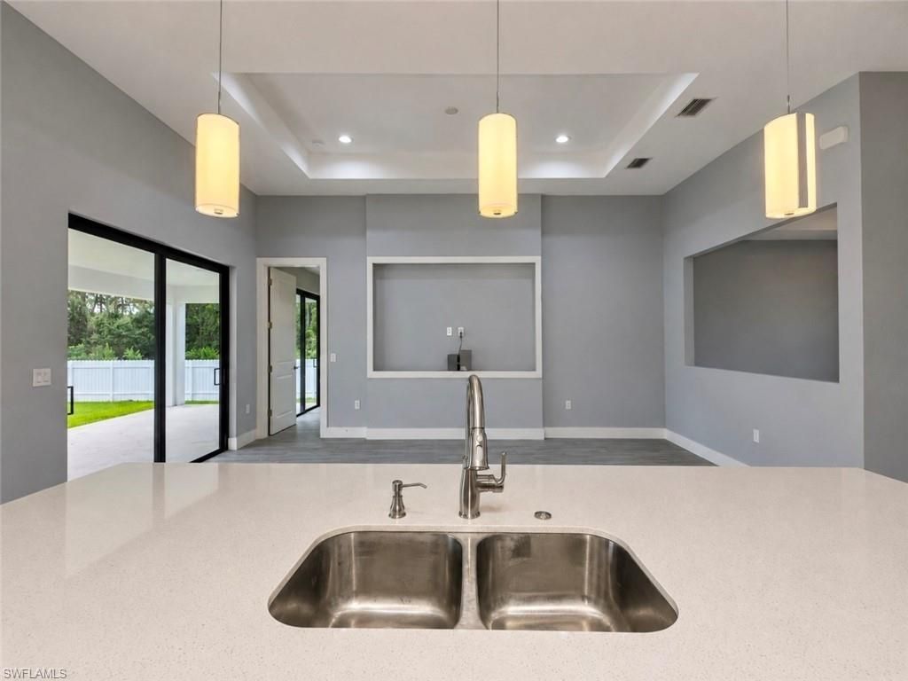1012 Magnolia Ave , Lehigh Acres, FL 33972 Photo