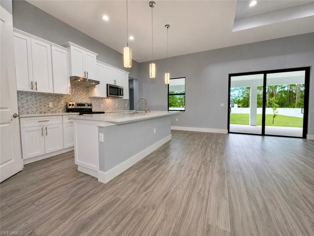 1012 Magnolia Ave , Lehigh Acres, FL 33972 Photo