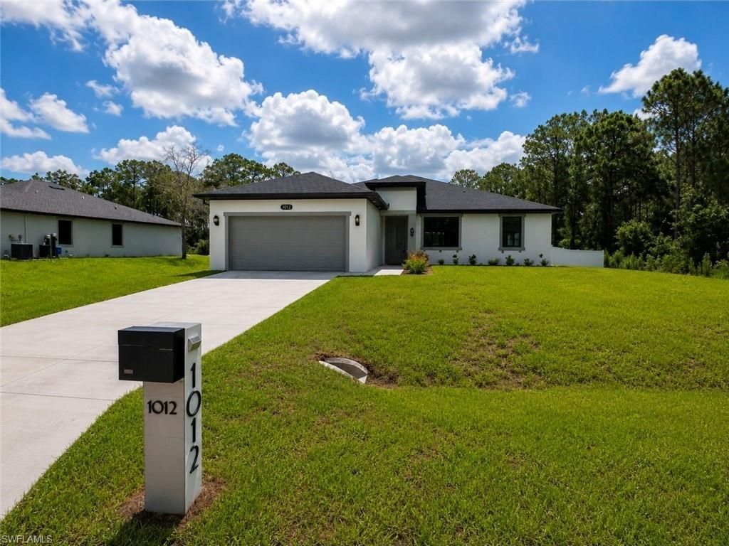 1012 Magnolia Ave , Lehigh Acres, FL 33972 Photo