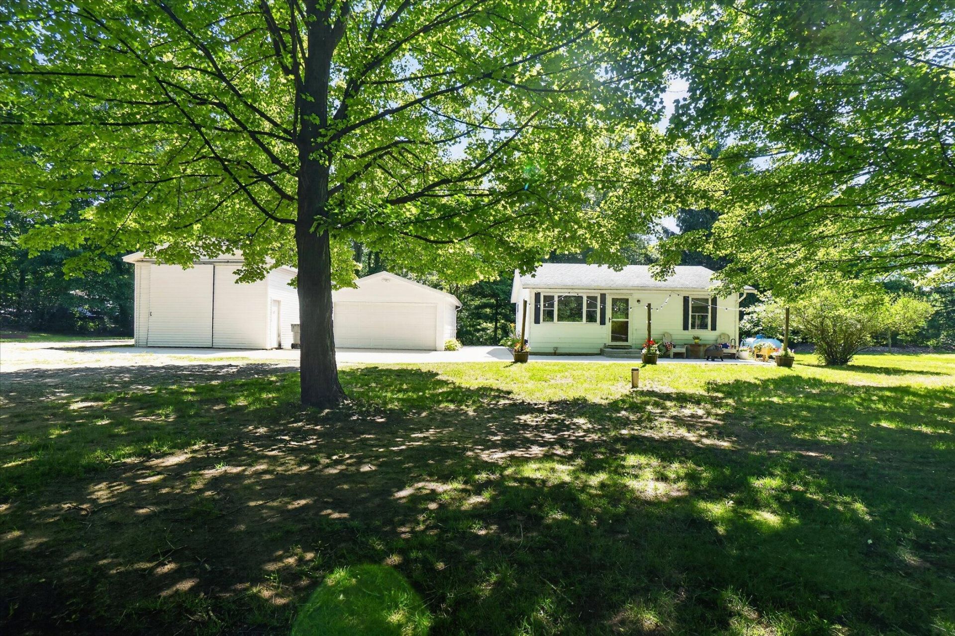 401 S Whitmore Road, Hastings, MI 49058 Main Photo