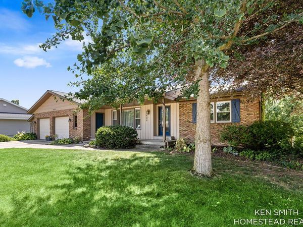 4426 41st Street SW, Grandville, MI 49418