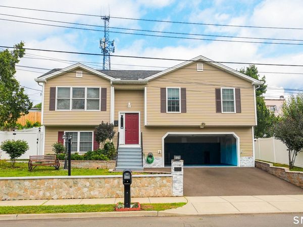 45 Daytona , West Haven, CT 06516