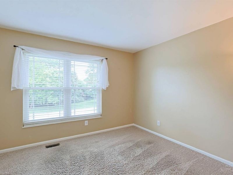 5594 Autumn Wynd Lane, Miami Twp, OH 45150 Photo 32