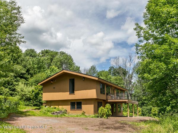 122 Eagle Lane, Stamford, NY 12167