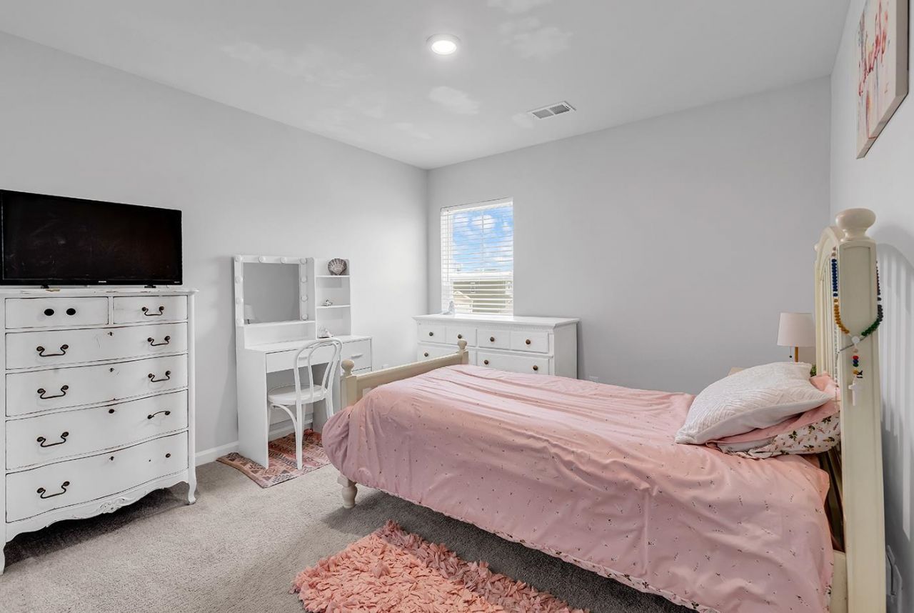 807 Dusty Pine Way Photo 43