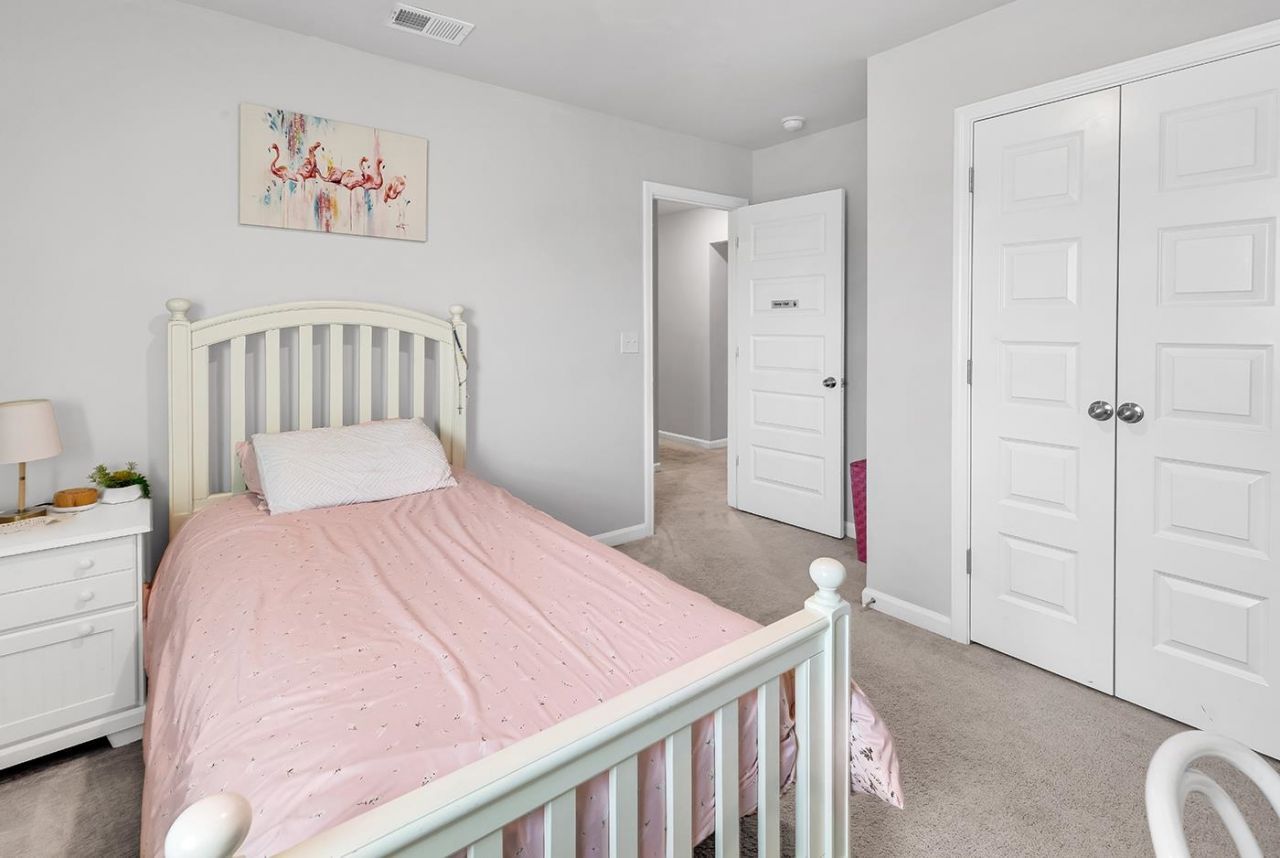 807 Dusty Pine Way Photo 45