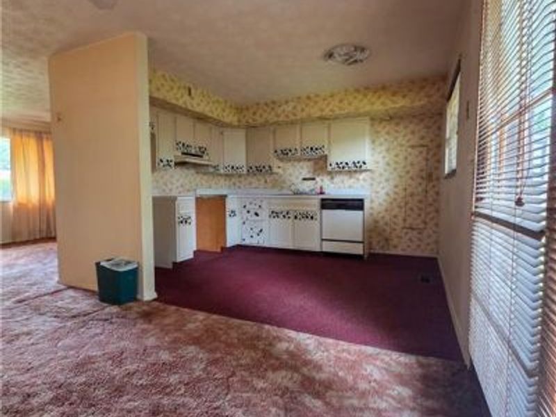 985 Hamlet Drive, Xenia, OH 45385 Photo 6