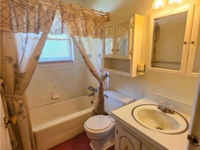 985 Hamlet Drive, Xenia, OH 45385 Photo 9