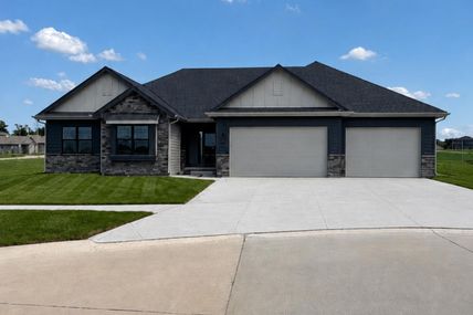 21854 Amber Circle