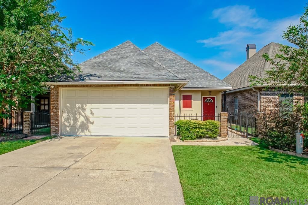 9959 Powell Ln, Denham Springs, LA 70726 Main Photo