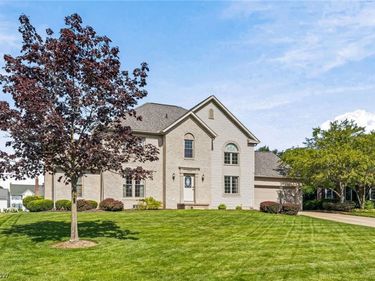5905 Shetland Circle NE, Canton, OH 44721