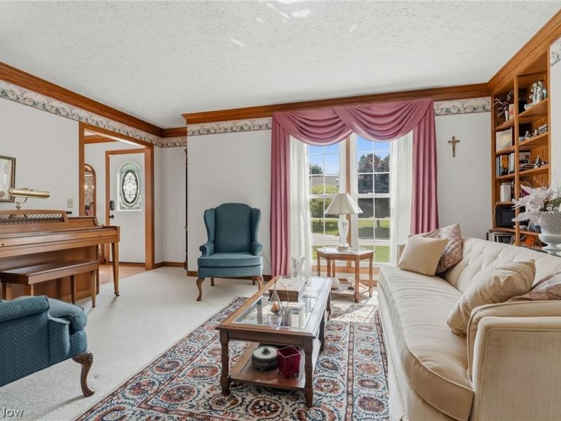 5905 Shetland Circle NE, Canton, OH 44721 Photo 13