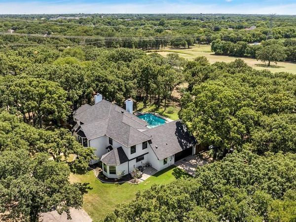 7004 Ledbetter Road, Arlington, TX 76001