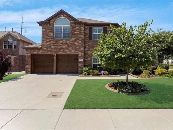 964 Wellington Drive, Lewisville, TX 75067