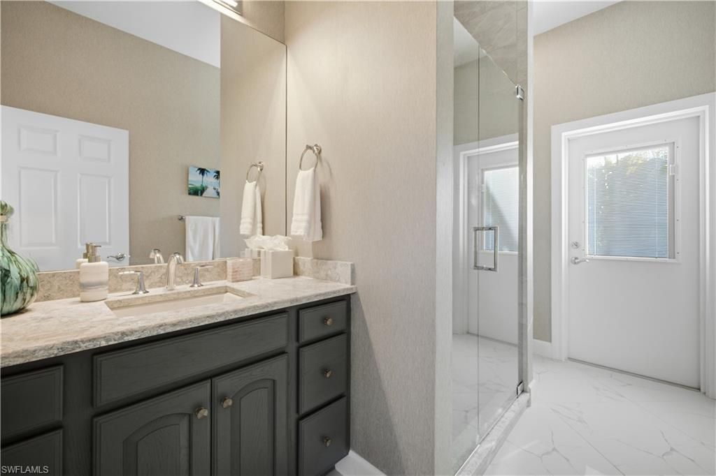 27231 Lakeway Ct, Bonita Springs, FL 34134 Photo