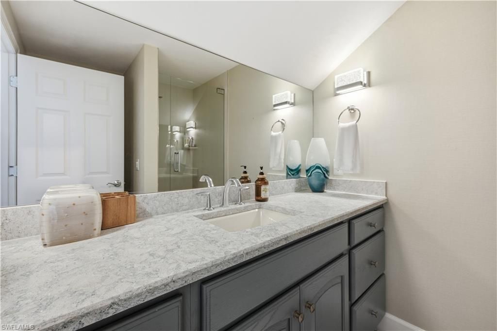 27231 Lakeway Ct, Bonita Springs, FL 34134 Photo