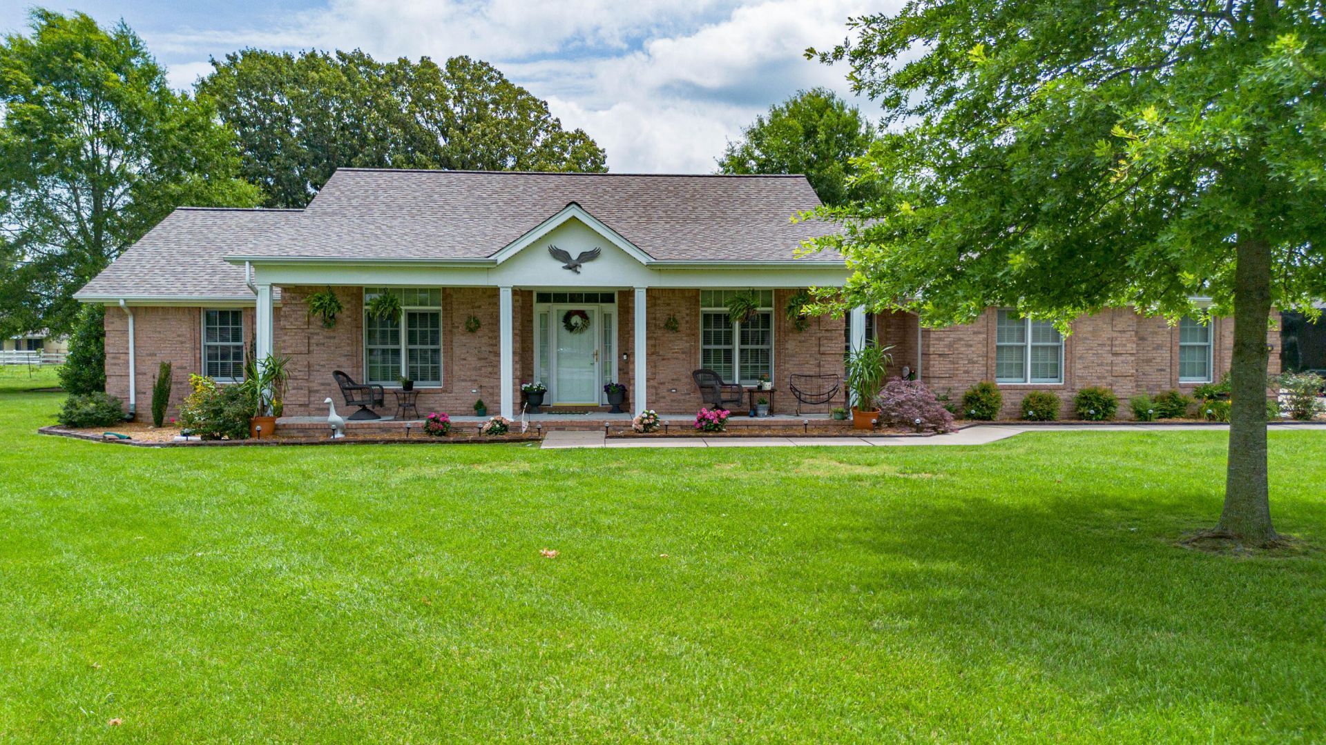 211 Larkspur Lane, Paducah, KY 42003 Main Photo