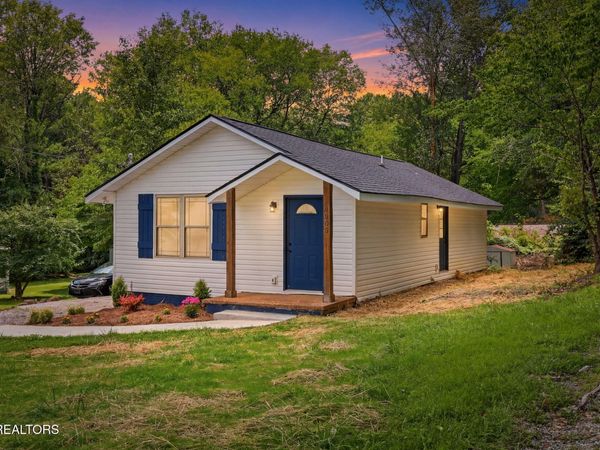 4205 Coster Rd, Knoxville, TN 37912