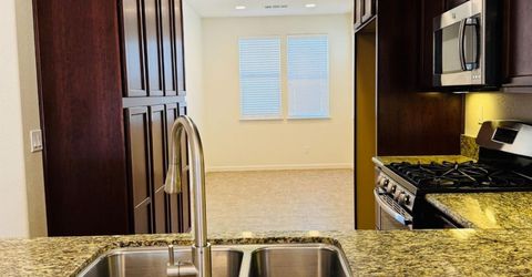 4816 Ammolite Way, Elk Grove, CA 95757 Photo