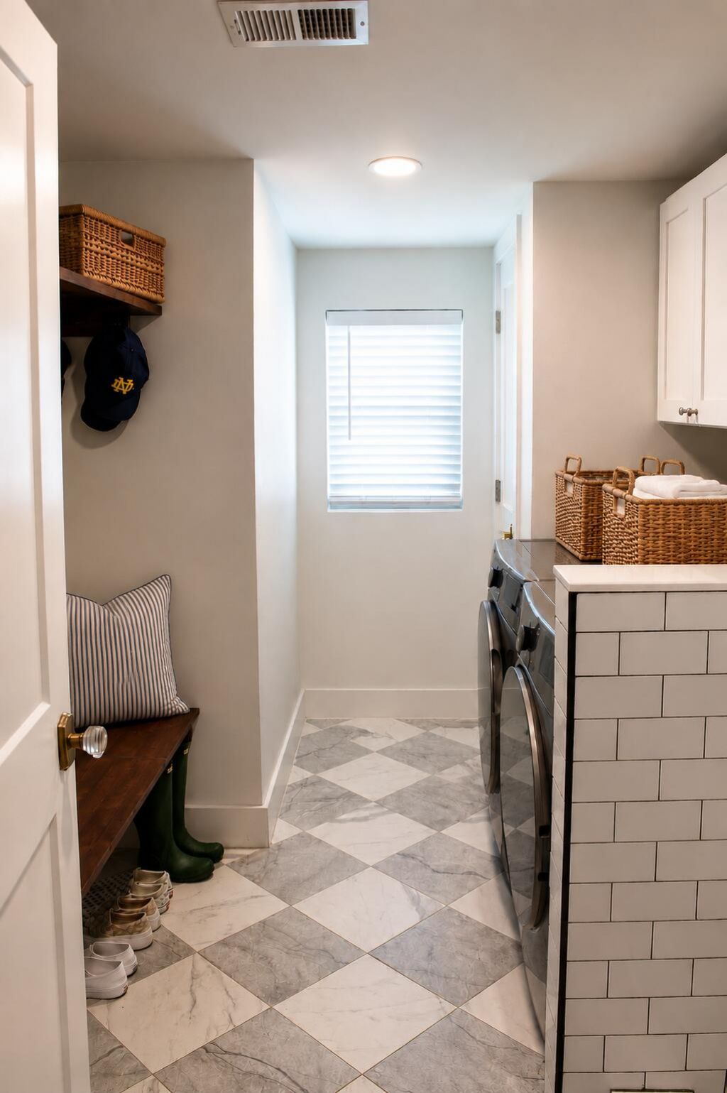 890 W Madison Avenue Photo 33