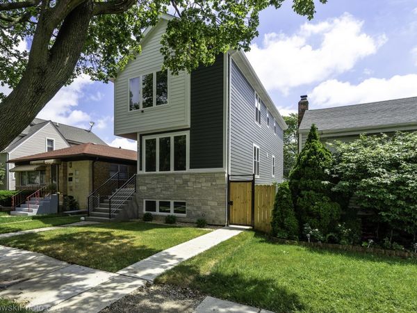 3755 N Odell Avenue , Chicago, IL 60634