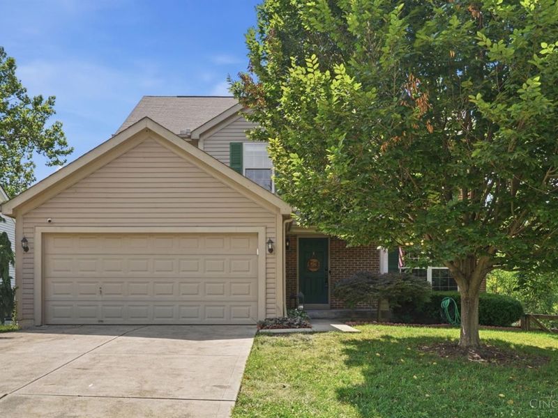 12067 Brookway Drive, Springfield Twp., OH 45240 Photo 1