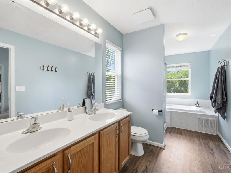 12067 Brookway Drive, Springfield Twp., OH 45240 Photo 17