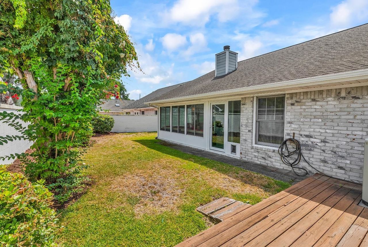 4735 Bermuda Way Photo 35