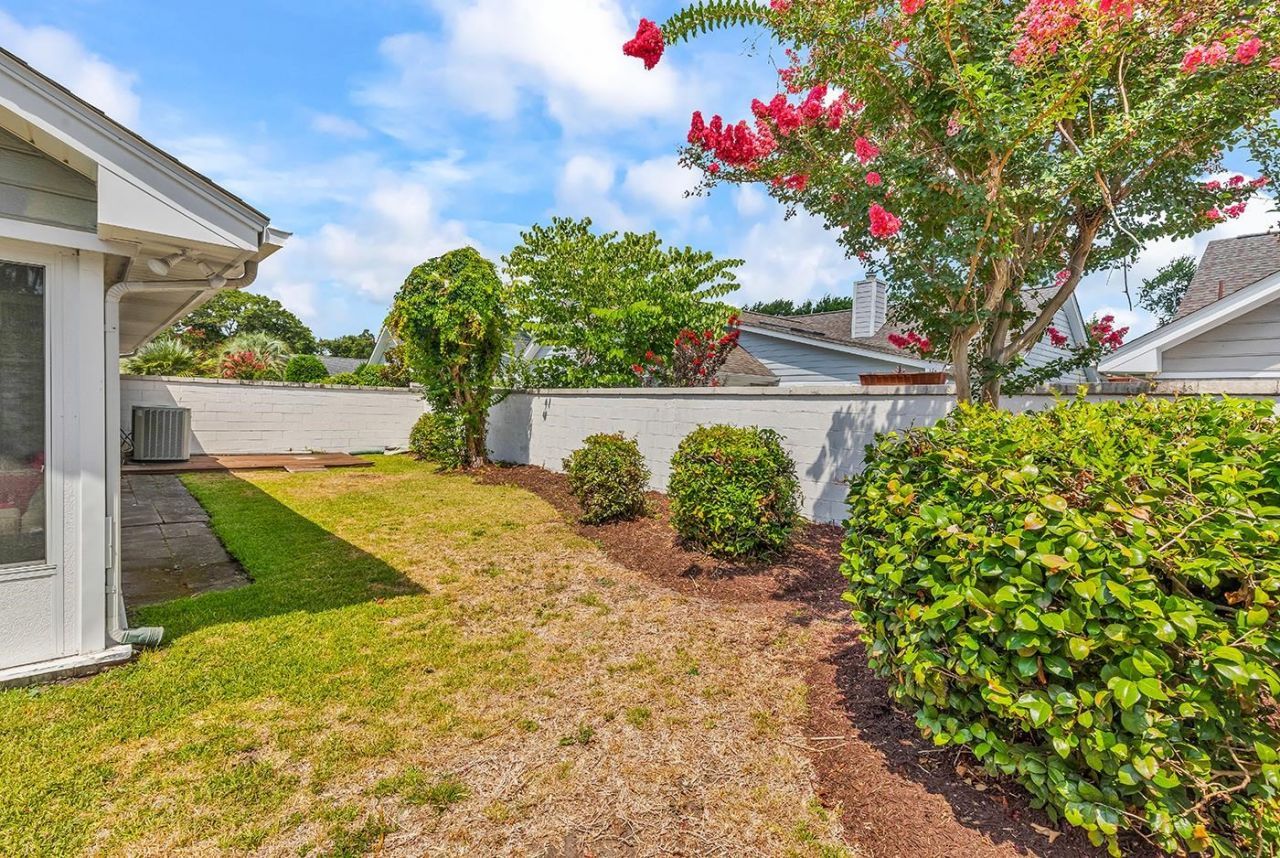 4735 Bermuda Way Photo 39