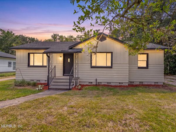 8956 5TH Avenue, Jacksonville, FL 32208