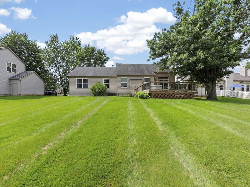 8353 Almond Park Drive, Blacklick, OH 43004 Photo 46