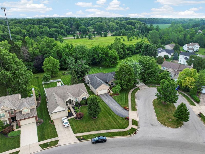 8353 Almond Park Drive, Blacklick, OH 43004 Photo 56