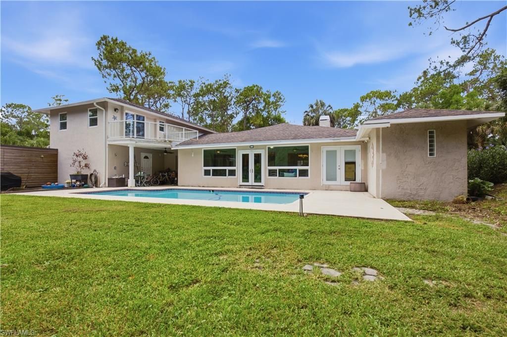 150 Logan Blvd N, Naples, FL 34119 Photo